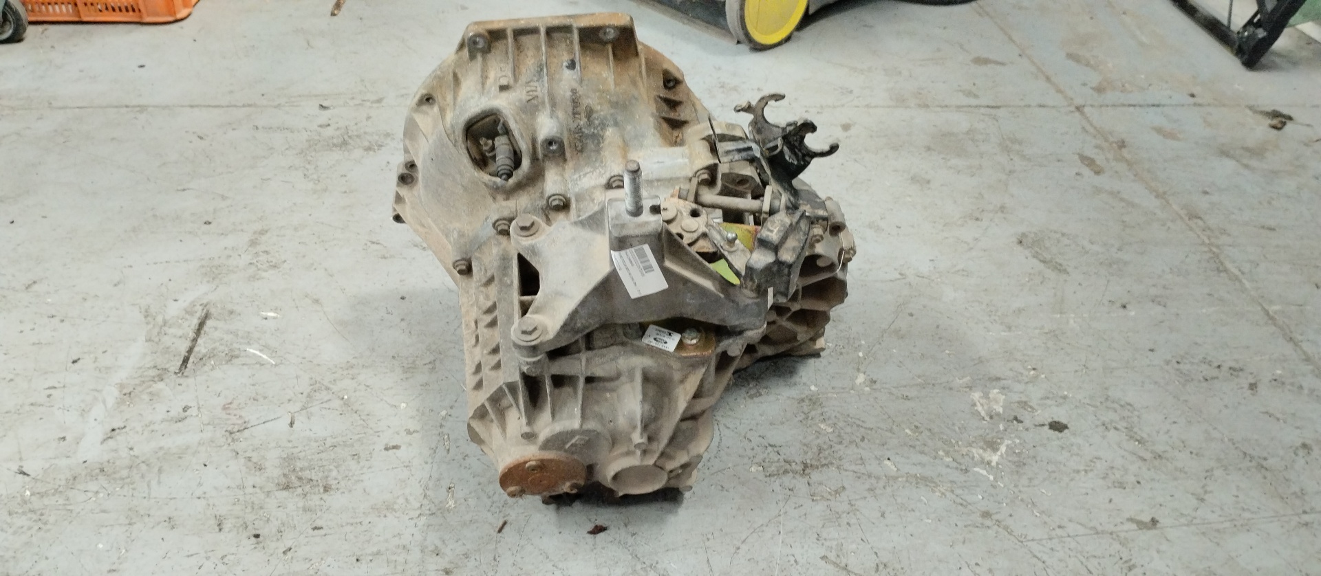 PEUGEOT Focus 1 generation (1998-2010) Gearbox 2S4R7002PA 22012522