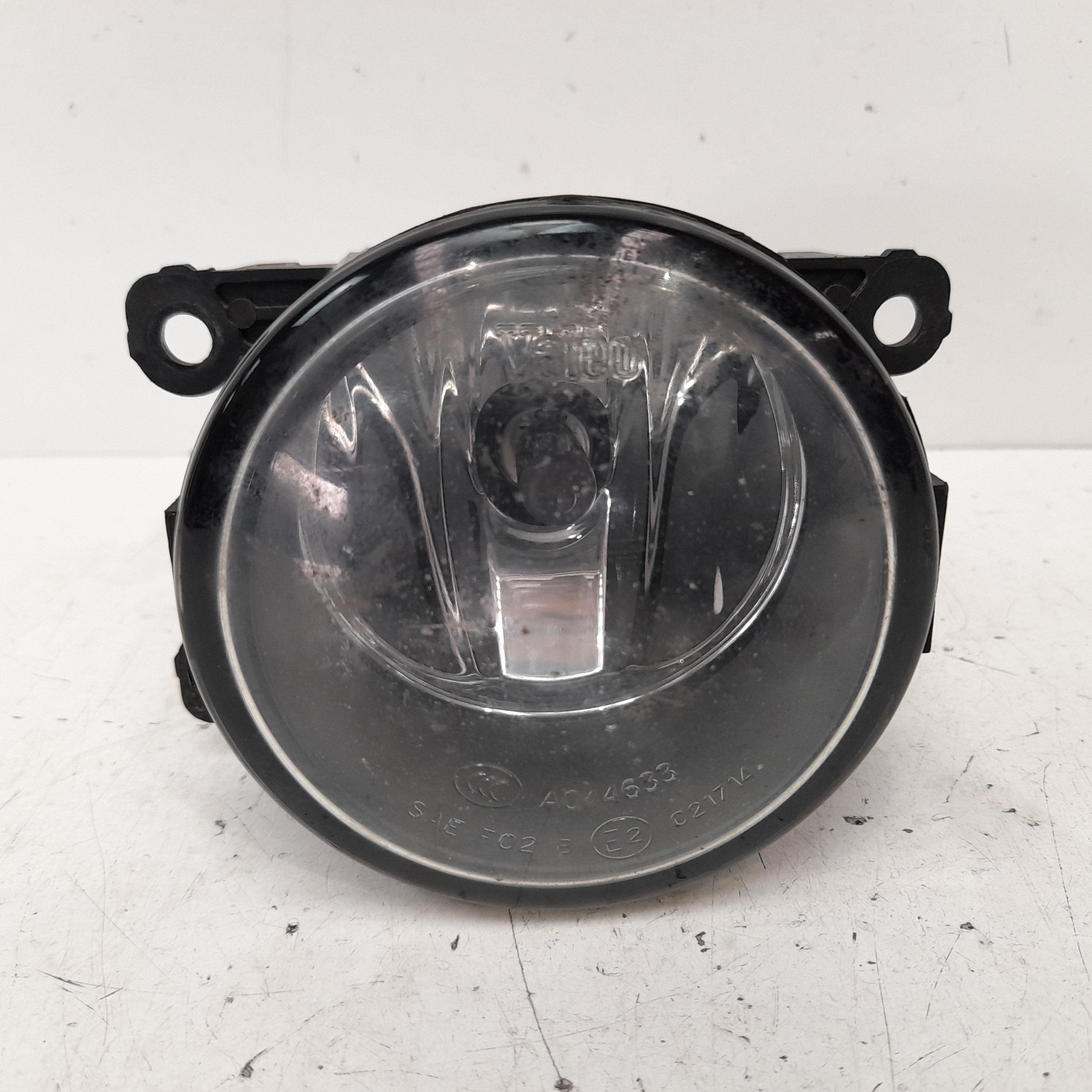 PEUGEOT Focus 2 generation (2004-2011) Front Left Fog Light 2N1115201AB 22042011