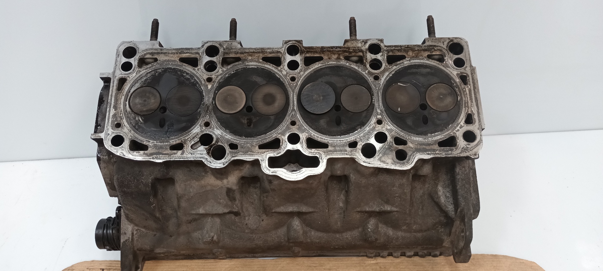 VOLKSWAGEN Caddy 3 generation (2004-2015) Engine Cylinder Head 038103373R 25428777
