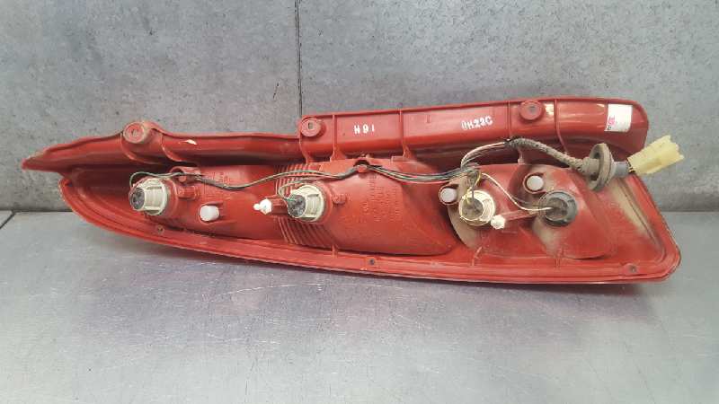 Piloto trasero derecho A18DMS 96260527 de Daewoo Tacuma 2000-2001 - pieza usada
