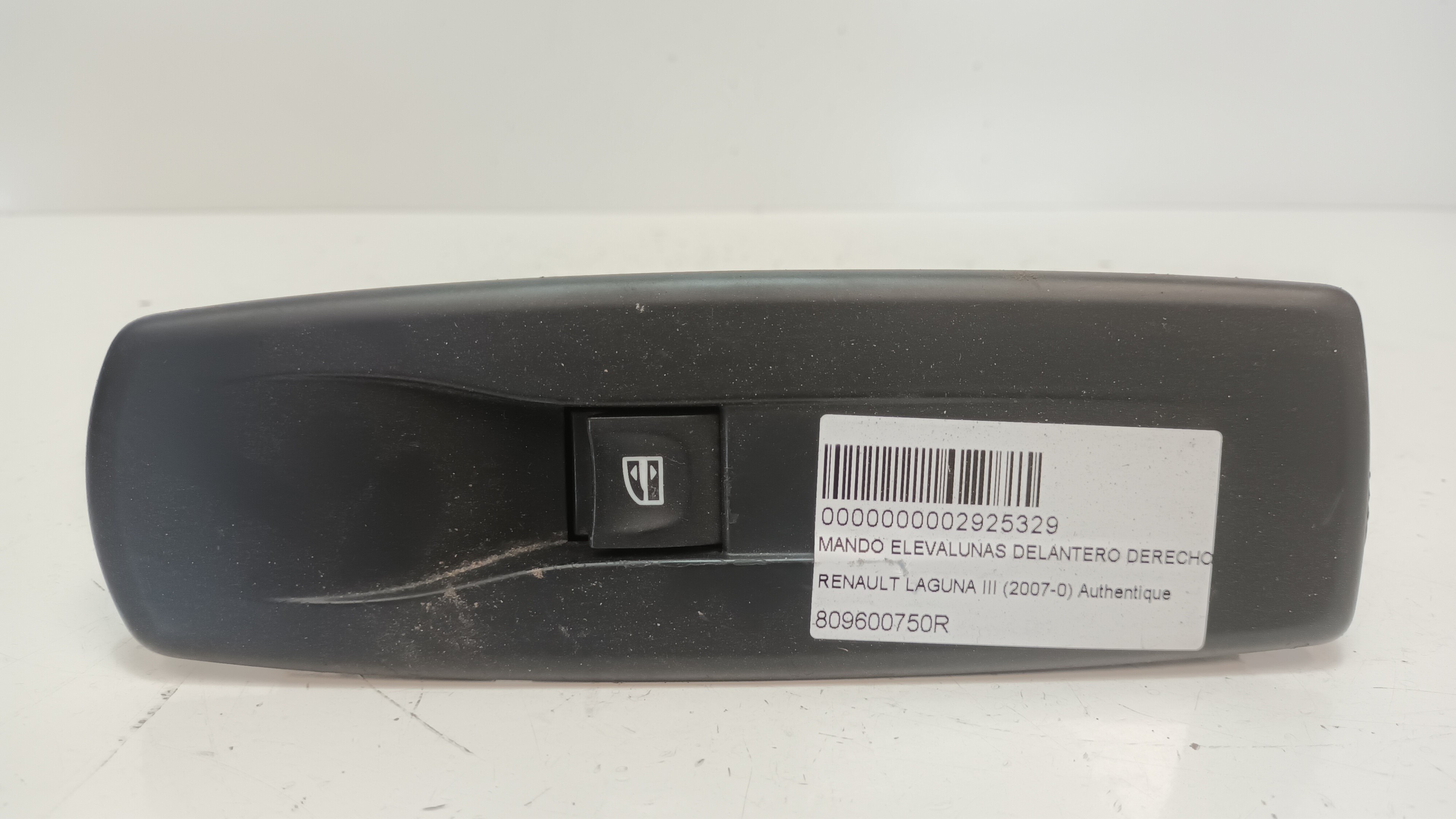 RENAULT Laguna 3 generation (2007-2015) Front Right Door Window Switch 809600750R 24117234