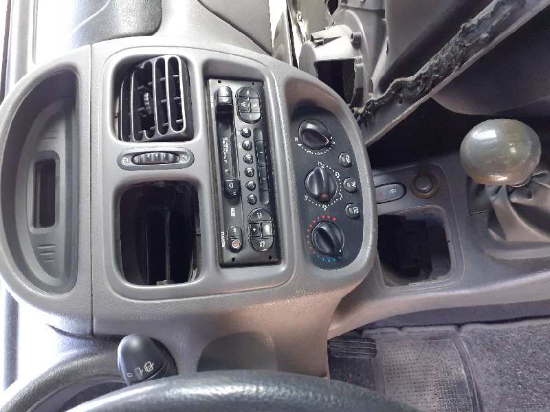VAUXHALL Clio 2 generation (1998-2013) Left Rear Internal Opening Handle 7700423887 22052327