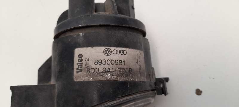 AUDI A4 B5/8D (1994-2001) Противотуманка бампера передняя правая 8D0941700B 24091896