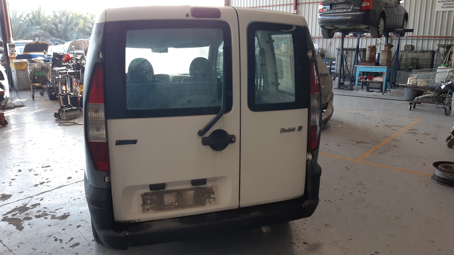 FIAT Doblo 1 generation (2001-2017) Передняя правая дверь BLANCO 25277877