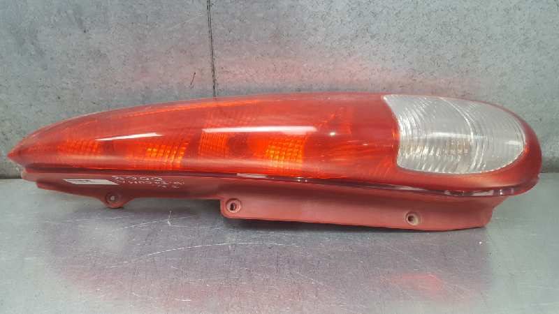 Piloto trasero derecho A18DMS 96260527 de Daewoo Tacuma 2000-2001