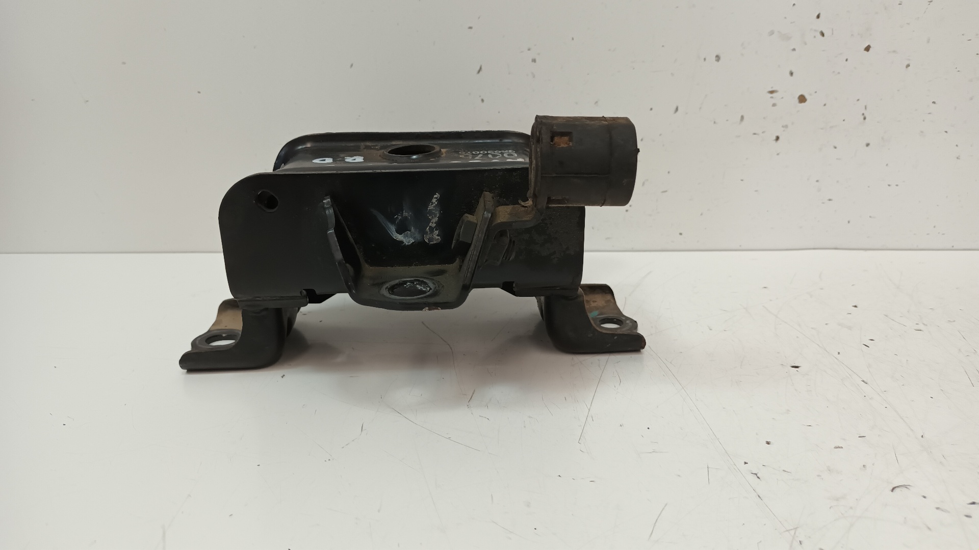 CHEVROLET Aveo T300 (2011-2020) Right Side Engine Mount 95930075 25283956