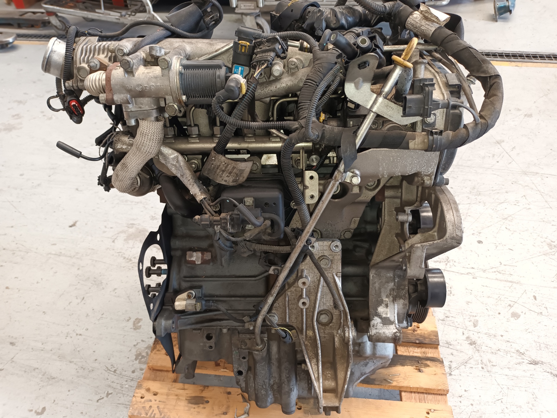 NISSAN 147 2 generation (2004-2010) Двигатель 937A3000 25307556