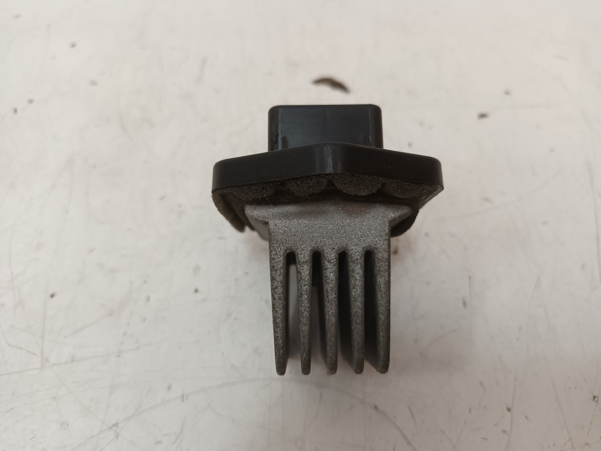 CHEVROLET Carens Interior Heater Resistor 25278345