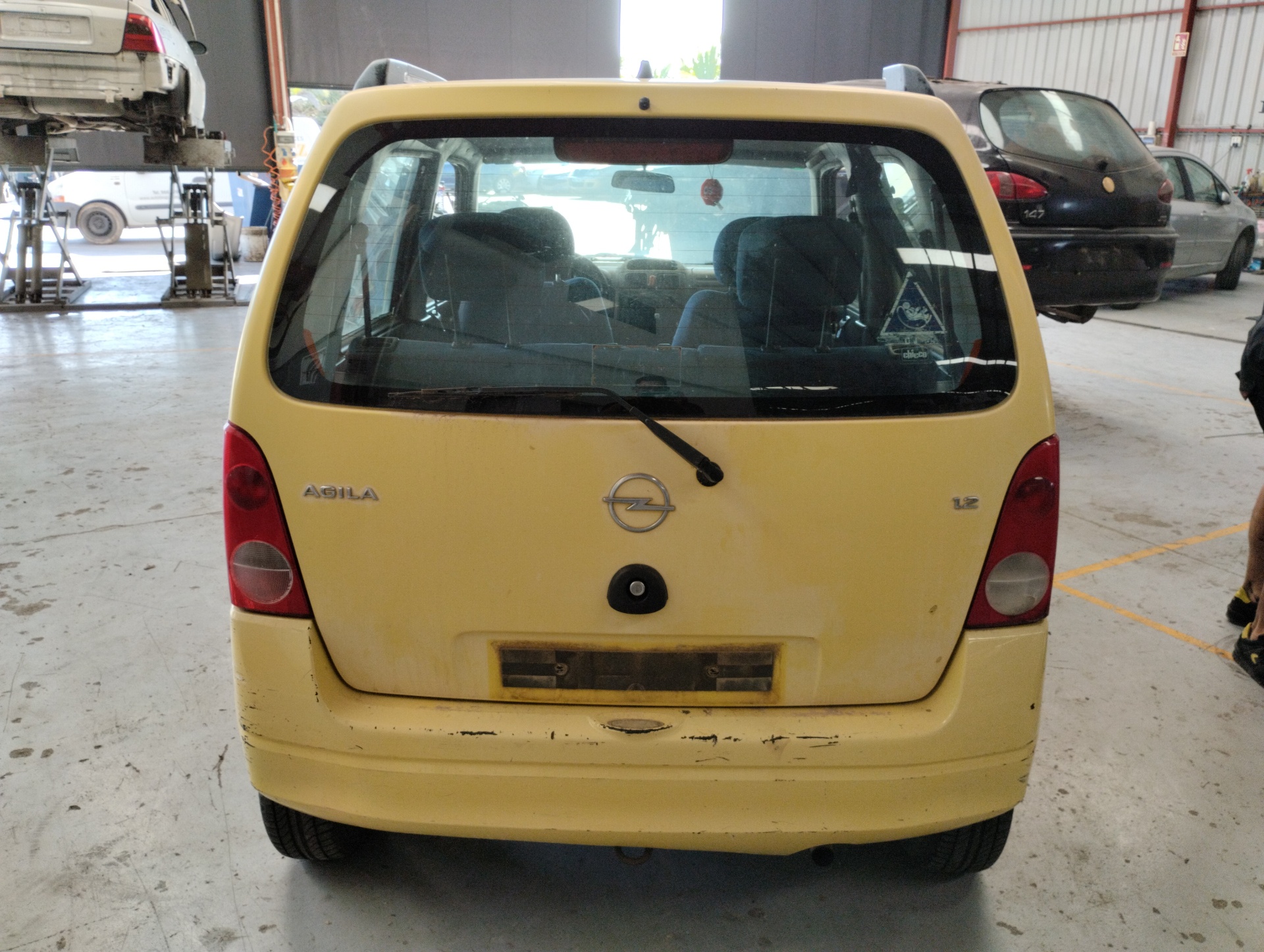 KIA Agila 1 generation (2000-2007) Крыло переднее правое AMARILLO 22800532