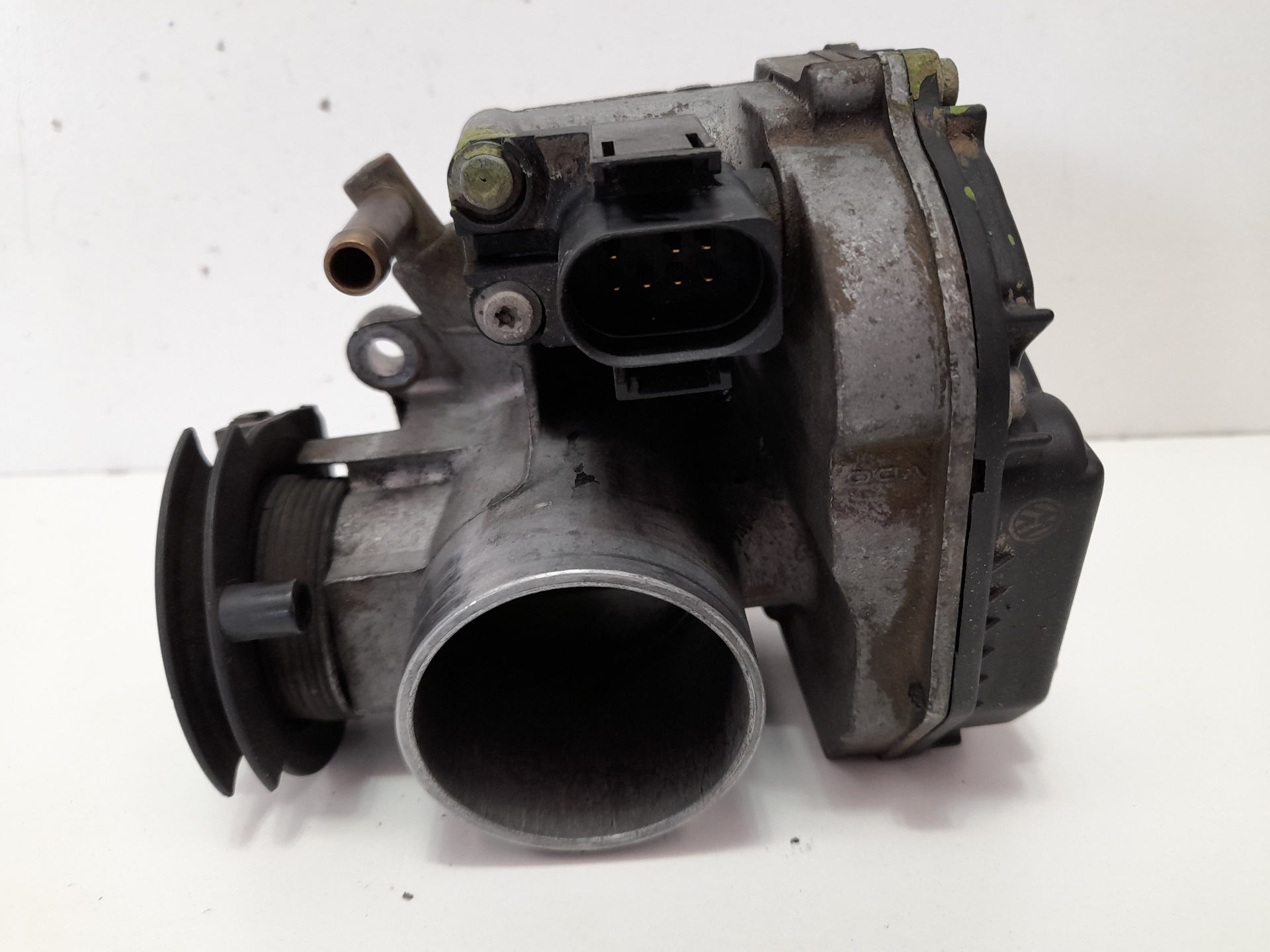 NISSAN Sunny N14 (1991-1995) Gasspjällskropp 030133064F 25401510