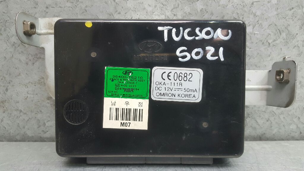 HYUNDAI Tucson 1 generation (2004-2010) Other Control Units 954002E210 25400315