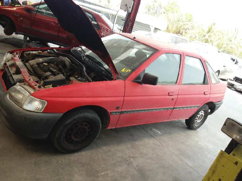 FORD Escort 5 generation (1990-2000) Aizmugurējais buferis 7217934 24053307