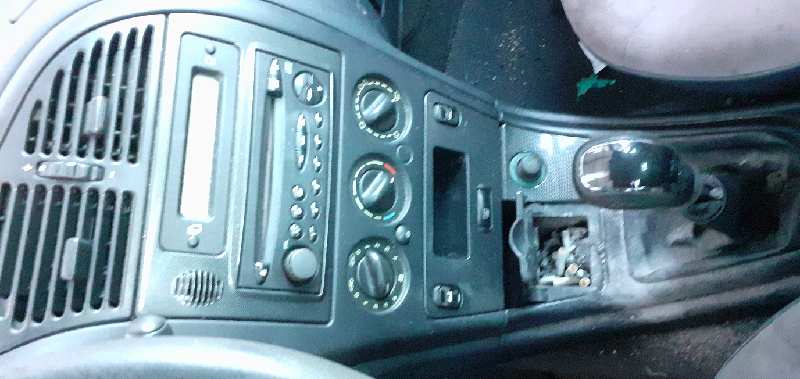 CITROËN Xsara 1 generation (1997-2004) Front Right Wheel Hub 364754 24099829