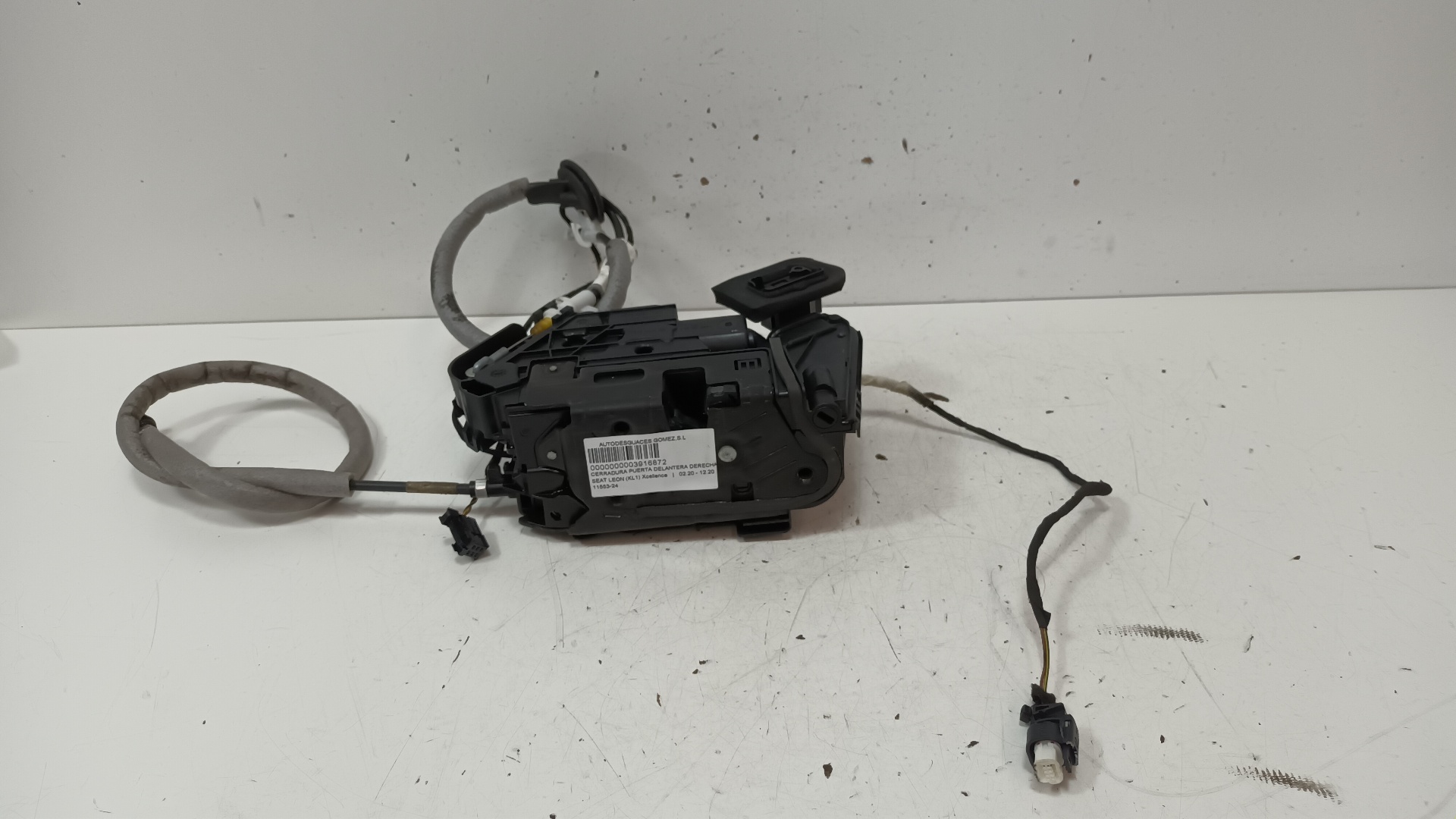 SEAT Alhambra 2 generation (2010-2021) Front Right Door Lock 5TB837016C 25392448