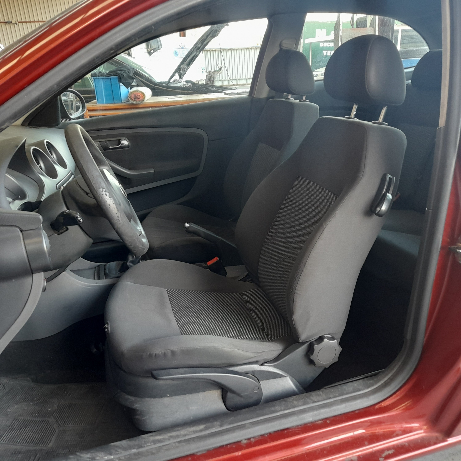 SEAT Ibiza 3 generation (2002-2008) Üzemanyag-befecskendező 038130073BP 24908948