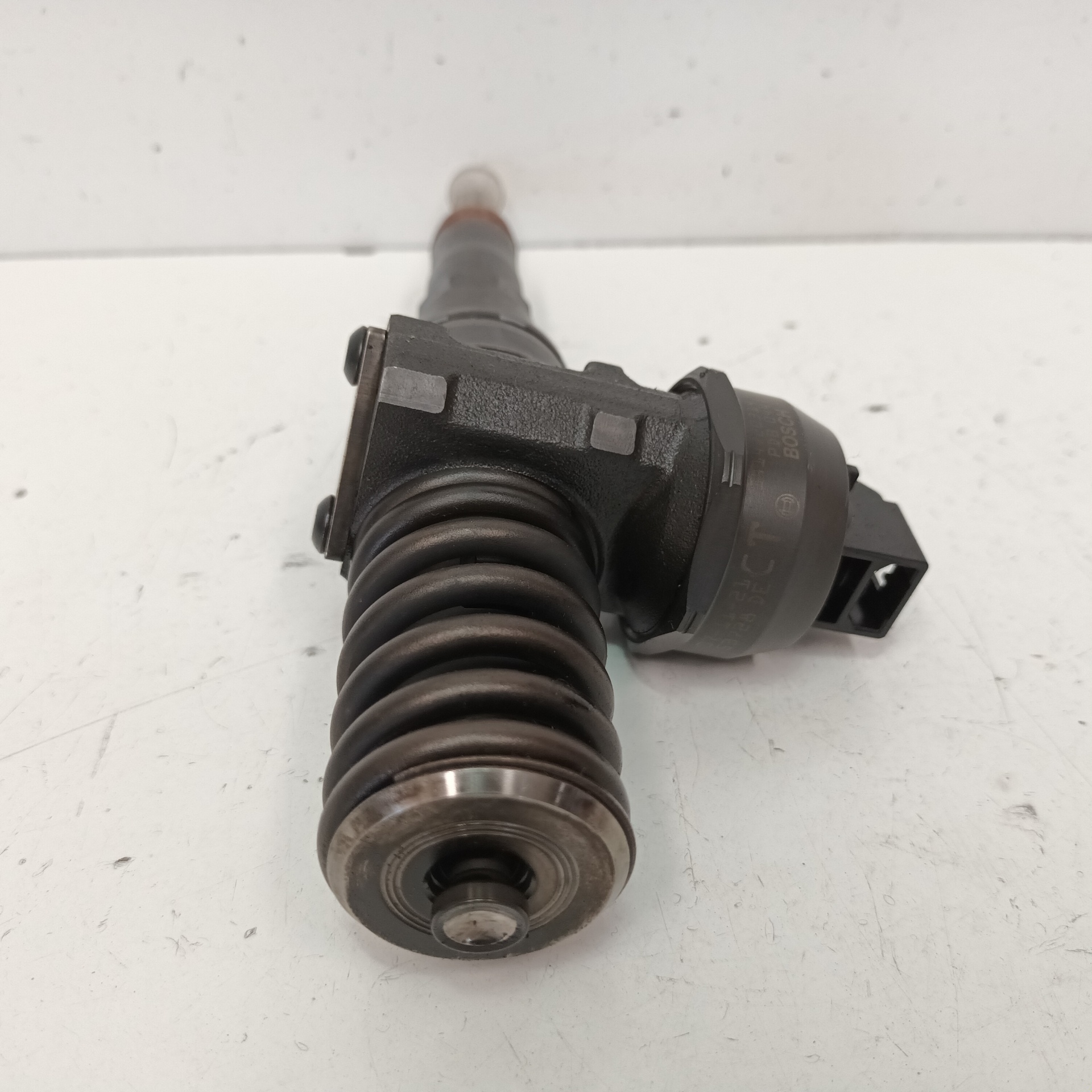 SEAT Cordoba 2 generation (1999-2009) Fuel Injector 038130073BP 22933333