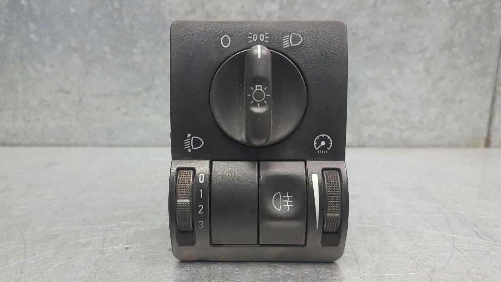 CHEVROLET Combo C (2001-2011) Headlight Switch Control Unit 9116614 24057632