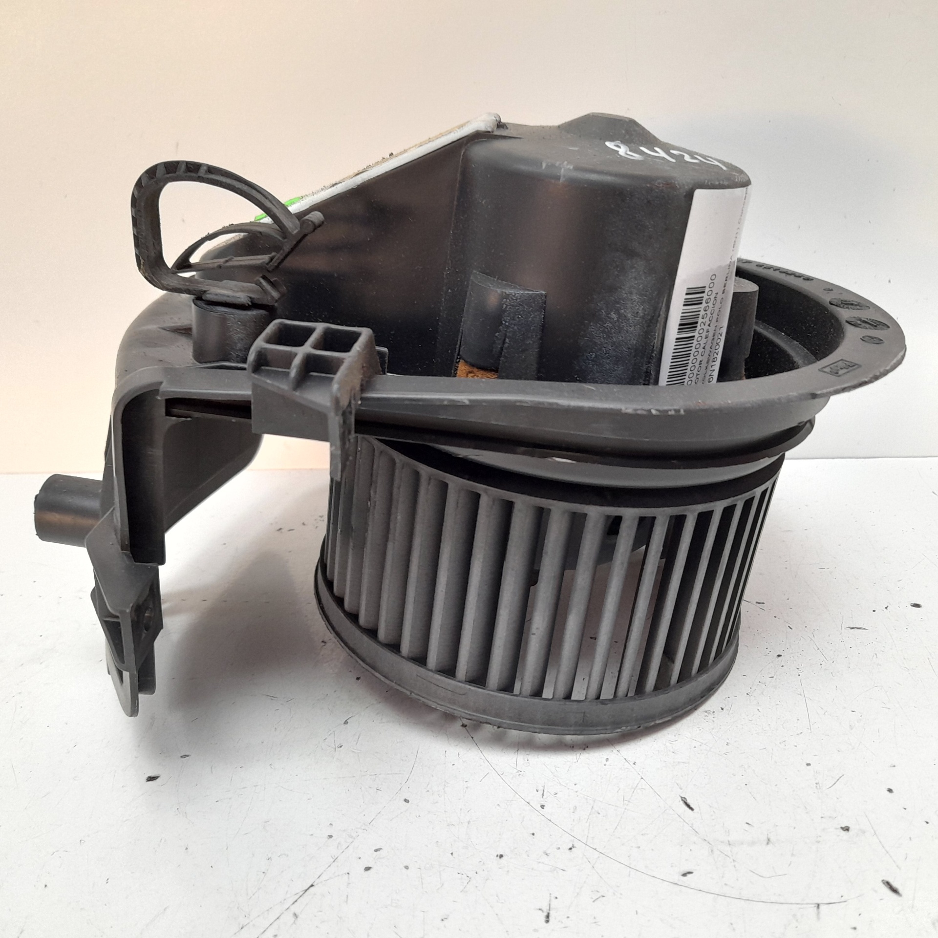 VAUXHALL Polo 3 generation (1994-2002) Heater Blower Fan 6N1820021 24107682