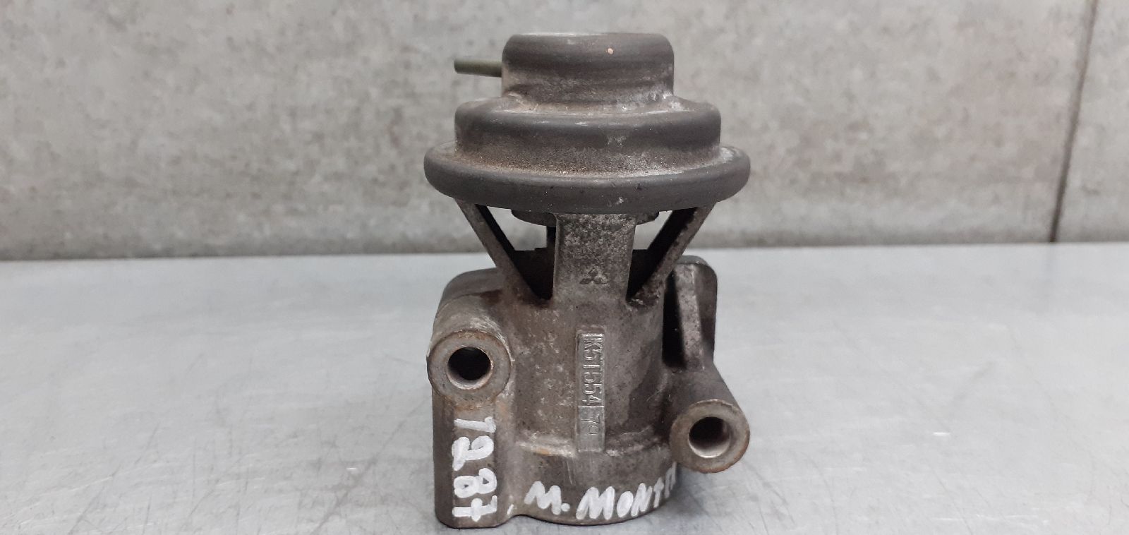 MITSUBISHI Pajero 2 generation (1991-1999) EGR Valve K5T55479 25251428