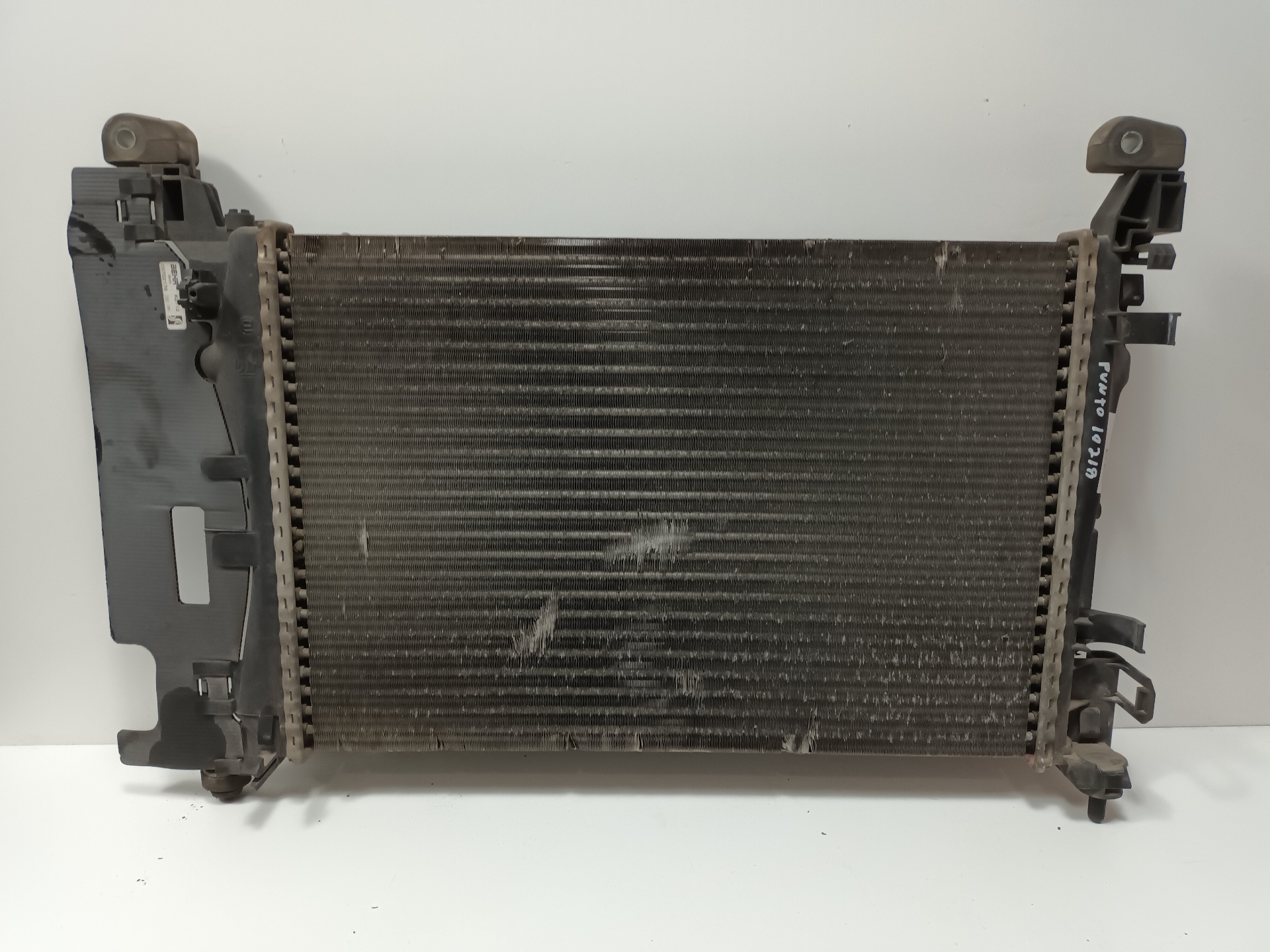 FIAT Grande Punto 1 generation (2006-2008) Radiateur de climatisation 55700447 22511466