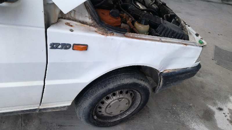 FORD Rear Bumper Right Side Corner 24076114