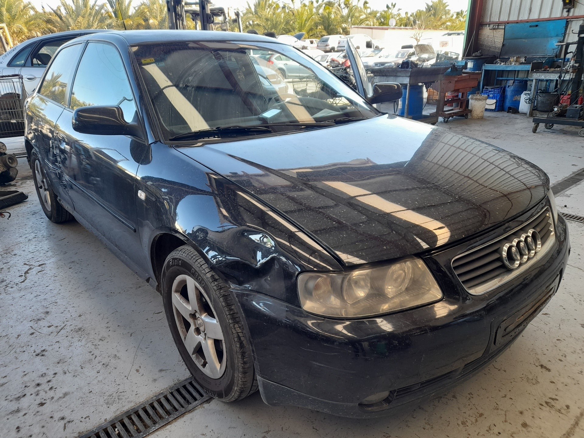 ALFA ROMEO A3 8L (1996-2003) Противотуманка бампера передняя правая 8L0941700A 25276294