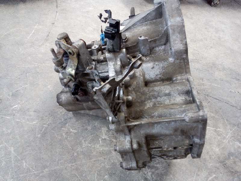 NISSAN X-Trail T30 (2001-2007) Gearbox YD22DDTI 21992116