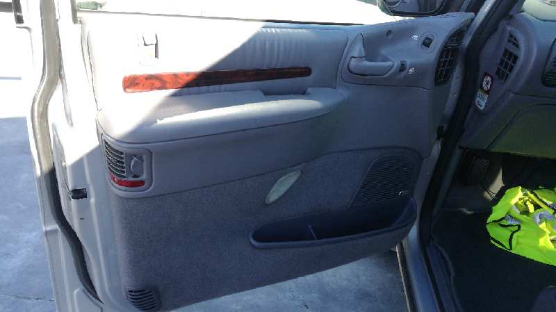 VOLVO Voyager 3 generation (1995-2001) Right Side Sliding Door 24547498