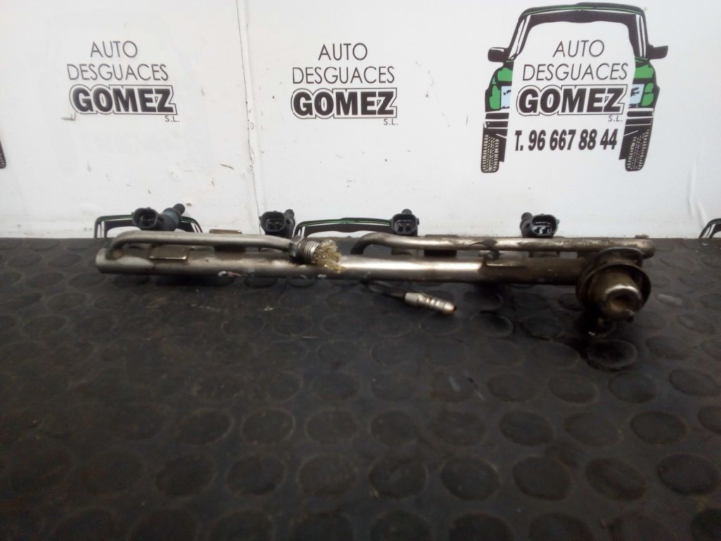 HONDA A4 B5/8D (1994-2001) Fuel Rail 058133681B 25255746