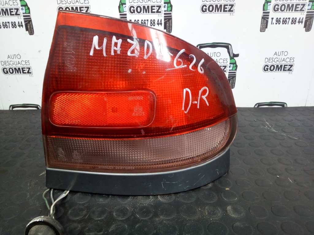 MAZDA 626 GE (1991-1997) Feu arrière droit 8DGW51150 25254339