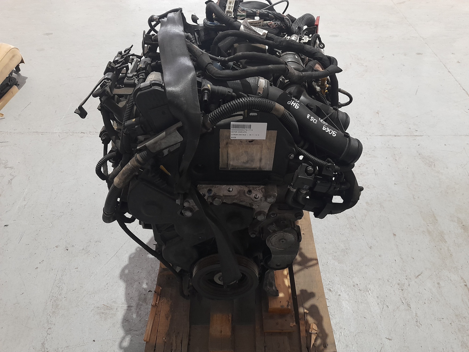 CITROËN DS3 1 generation (2010-2015) Engine 9H06 24111057