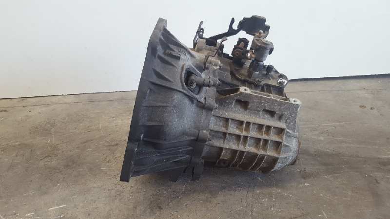 PEUGEOT Focus 1 generation (1998-2010) Gearbox 2S4R7002PA 21974881