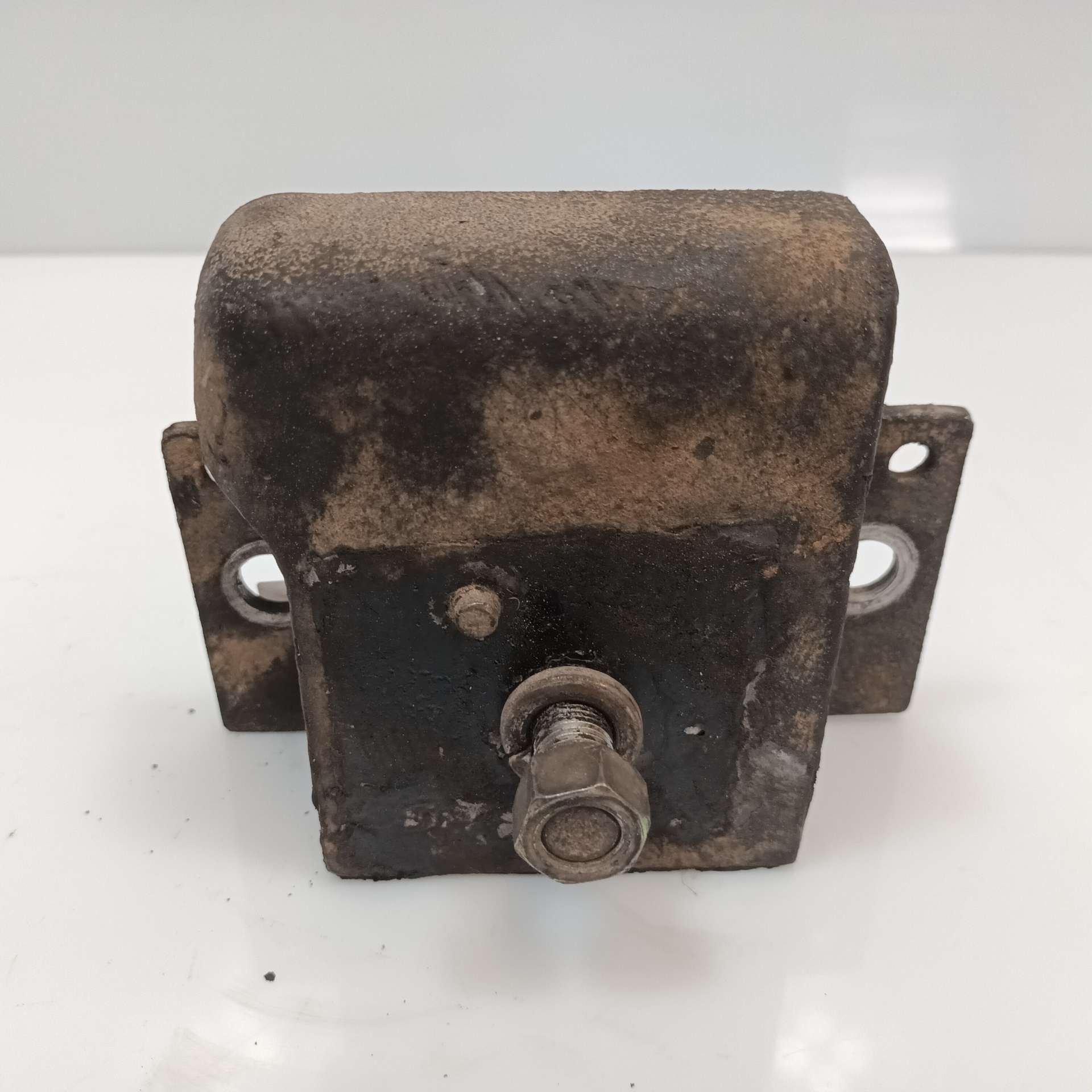 FORD Pernă motor dreapta 25332384