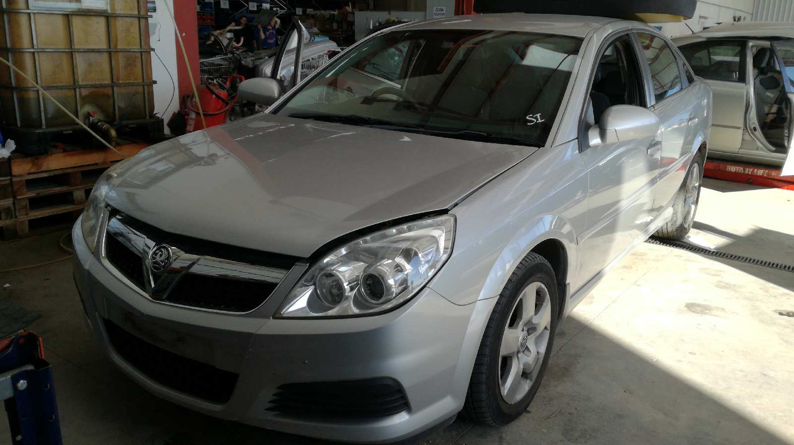 OPEL Vectra C (2002-2005) Другие внутренние детали 565412769 21990753