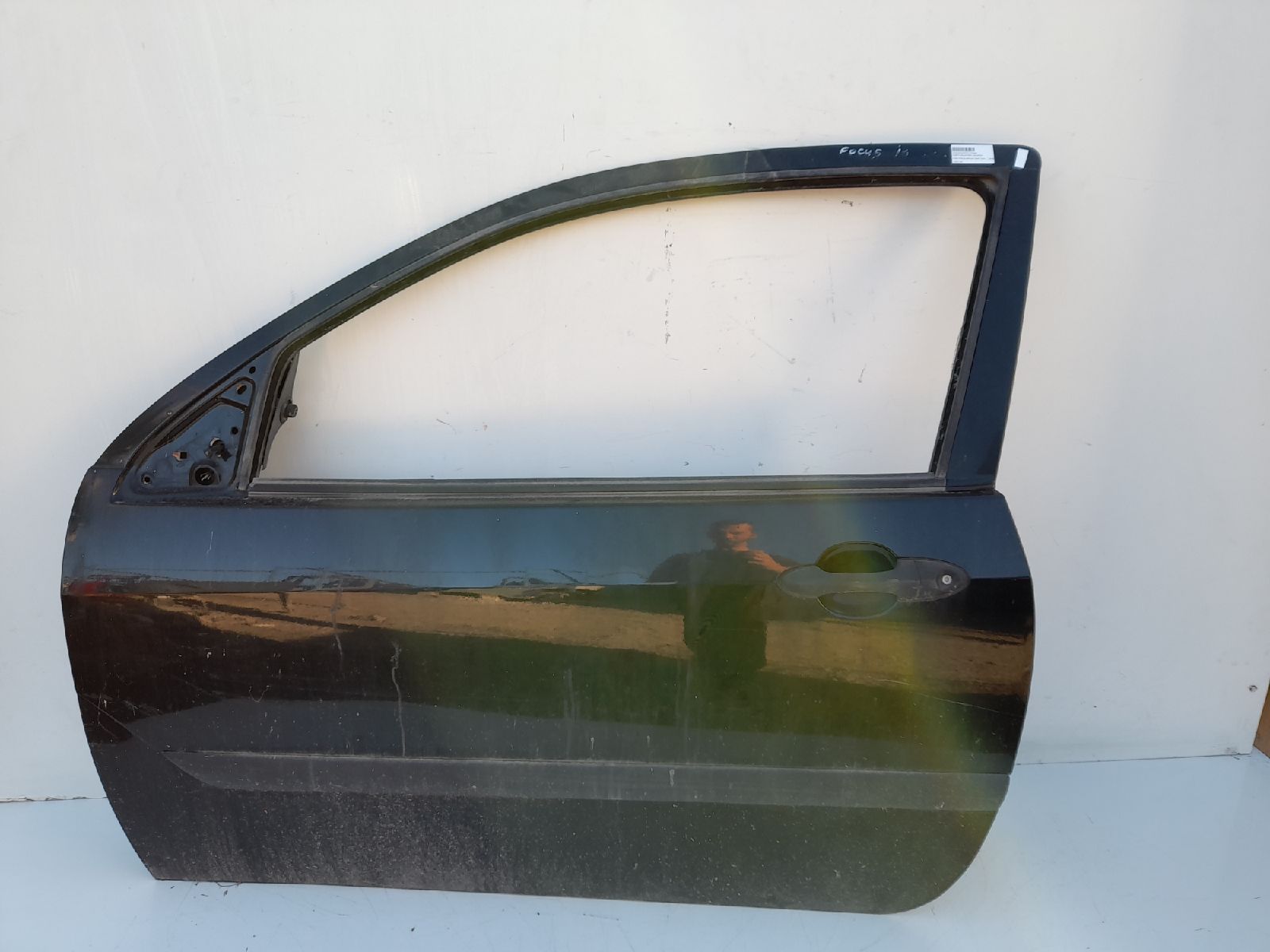 FORD Focus 1 generation (1998-2010) Front Left Door 1430144 25230277