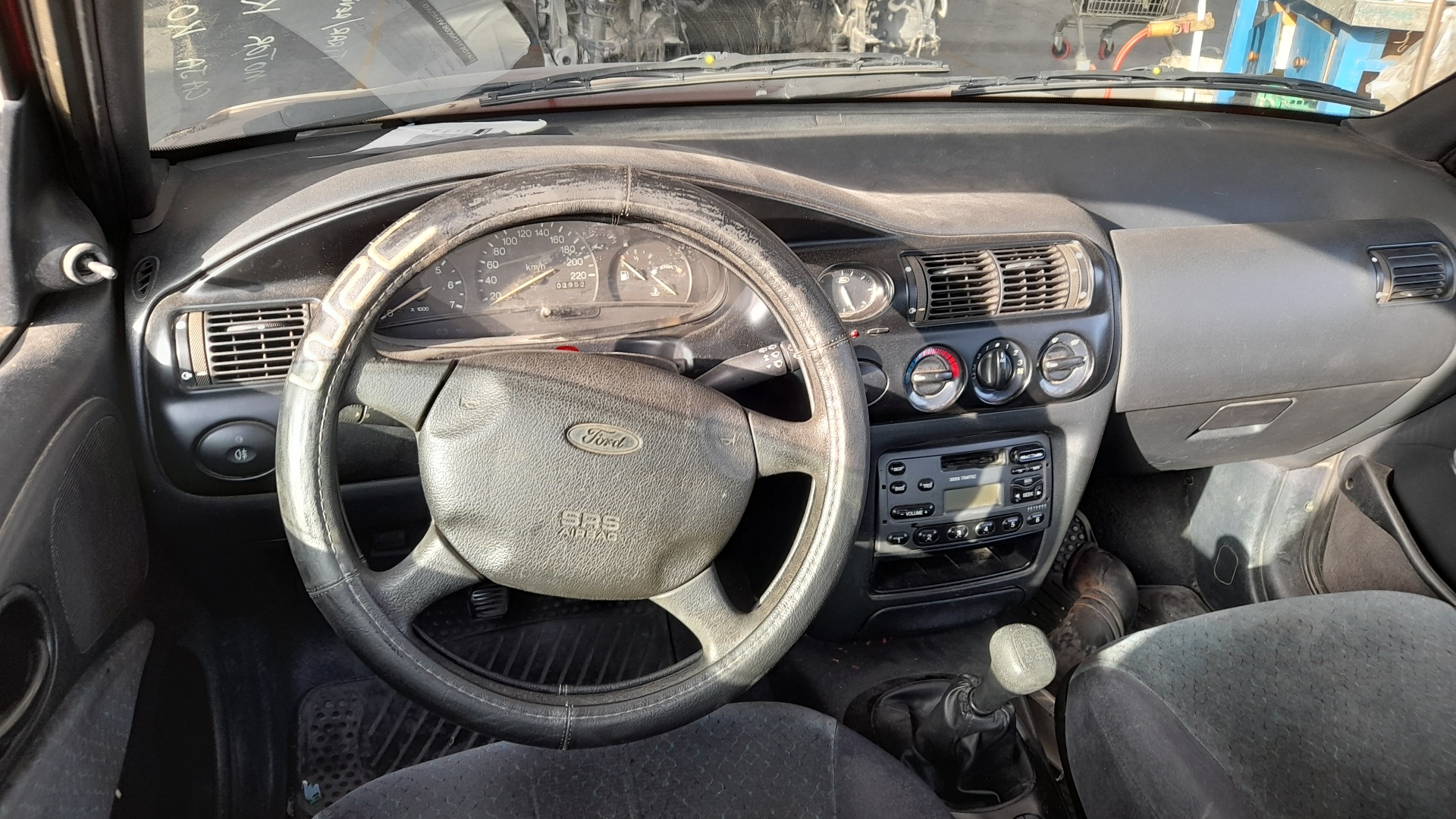 FORD Escort 5 generation (1990-2000) Coffre arrière GRANATE 24118002