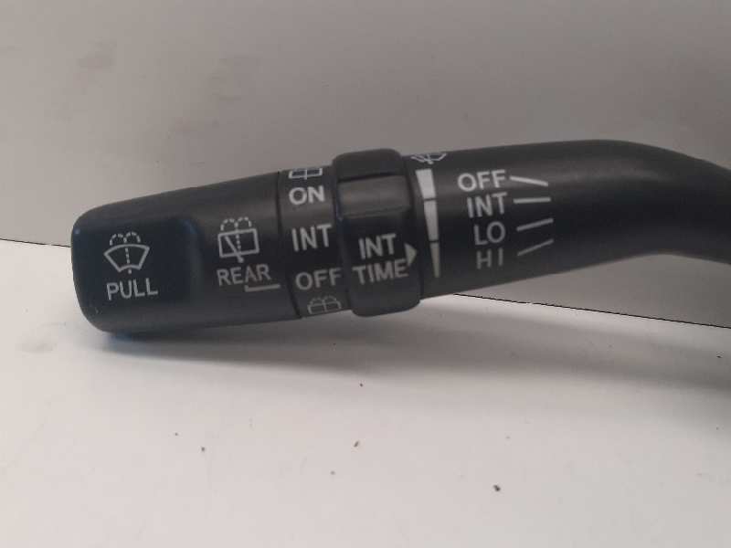 TOYOTA Supra Mark IV (1993-2002) Interrupteur de manette d'essuie-glace 17A089RH2 24081821