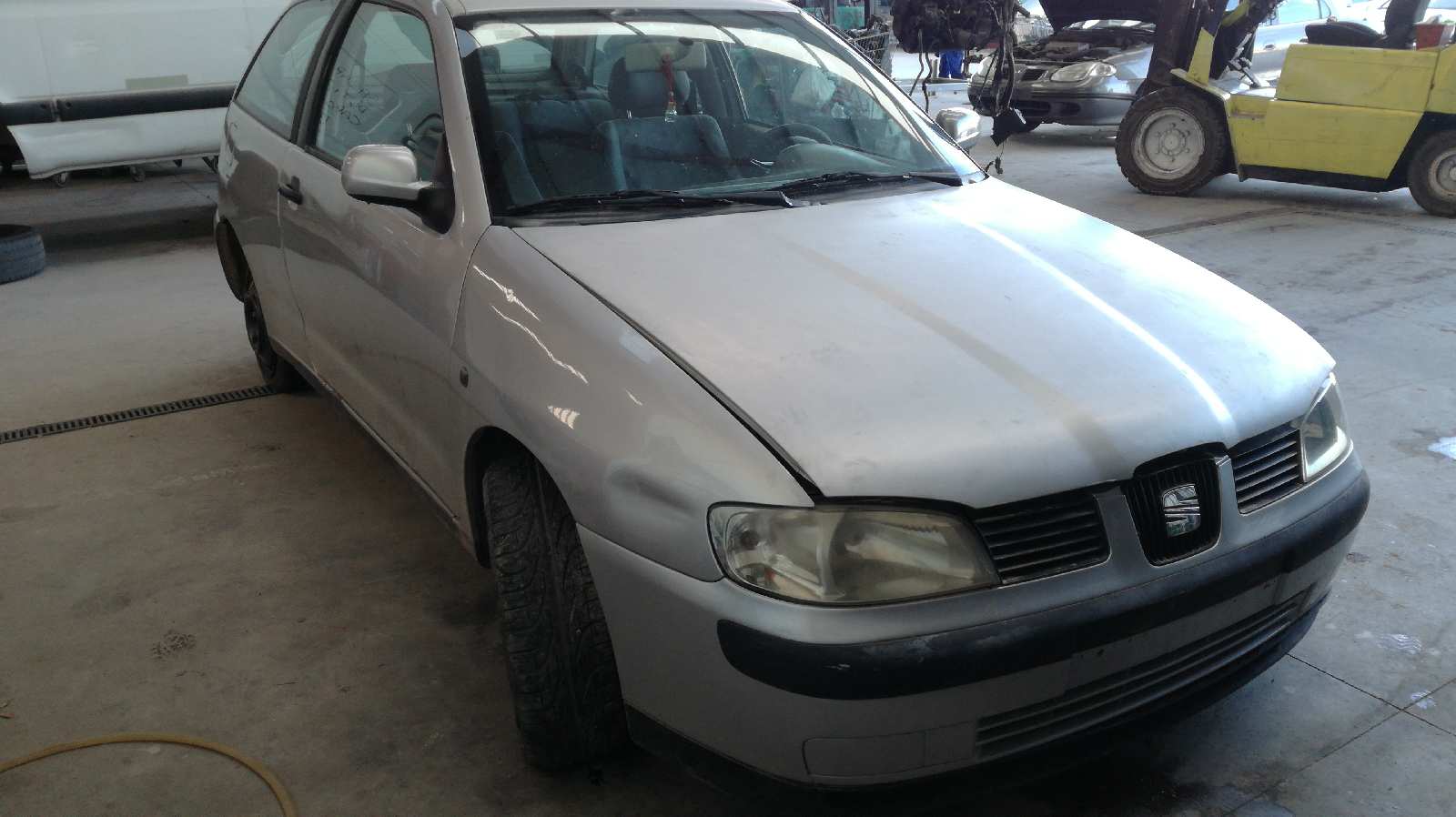 SEAT Cordoba 1 generation (1993-2003) Охлаждающий радиатор 6K0820411 21990932