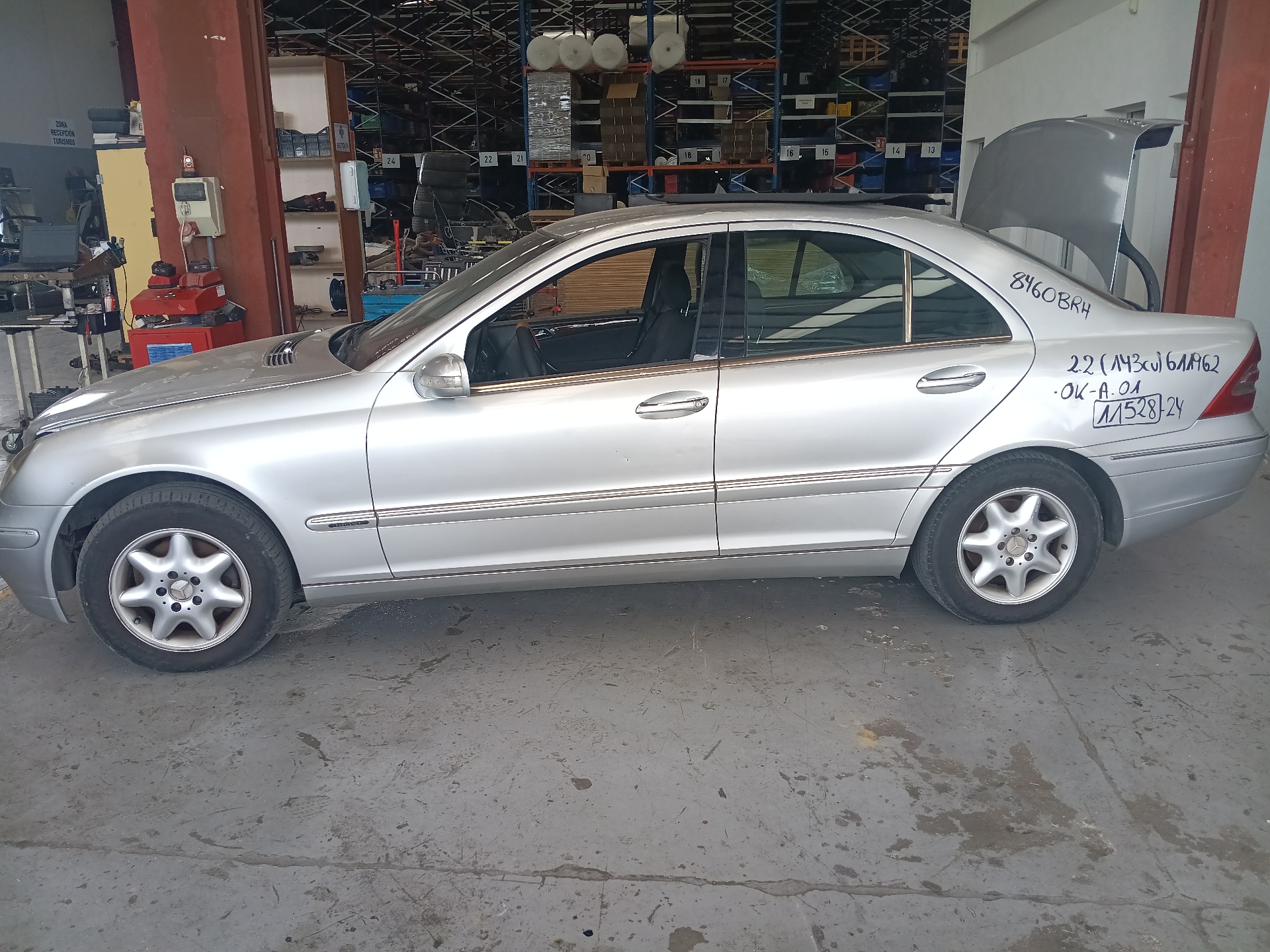 MERCEDES-BENZ C-Class W203/S203/CL203 (2000-2008) Calculateur d'unité de commande du moteur A6111537379 25283789