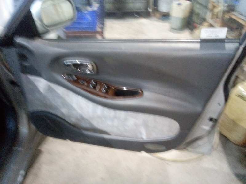 VAUXHALL Front Left Door 96226656 21985877