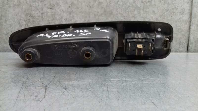 ALFA ROMEO 166 936 (1998-2007) Rear Right Door Window Control Switch 0156030925 22074696