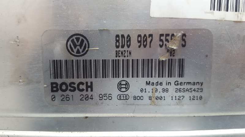 VOLKSWAGEN Passat B5 (1996-2005) Variklio kompiuteris 8D0907558S 21974732