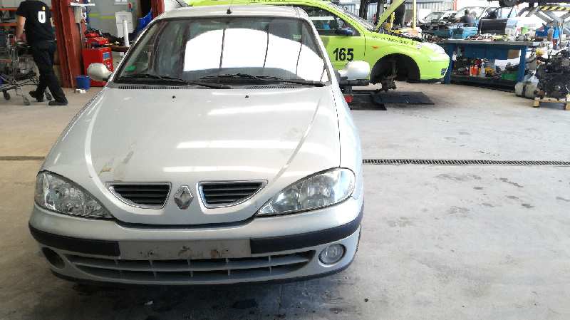 RENAULT Megane 1 generation (1995-2003) Andre kontrollenheter 7700422039B 25279065