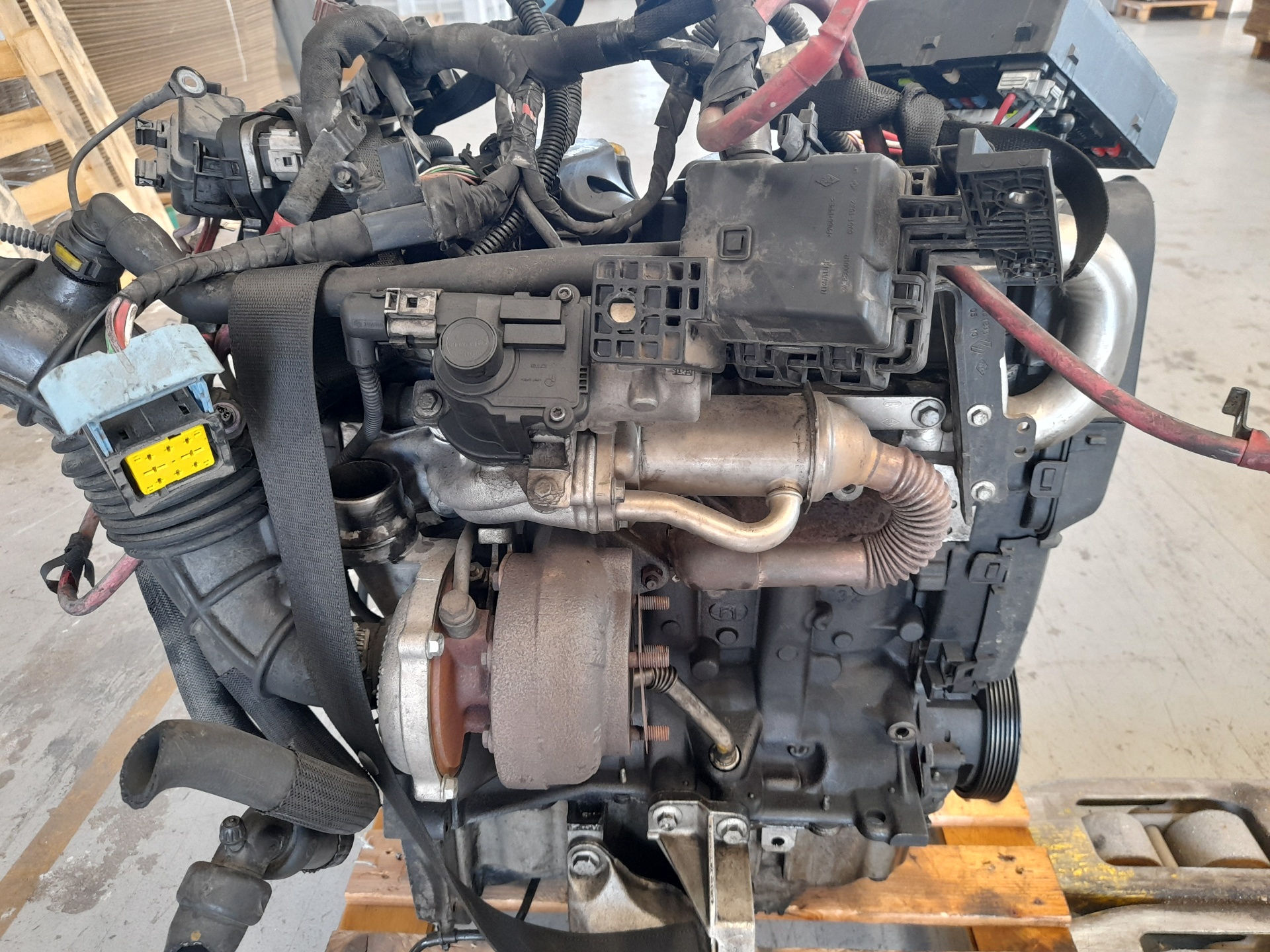 RENAULT Motor K9K832 23907179