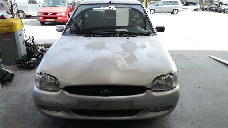 FORD Escort 5 generation (1990-2000) Collecteur d'échappement 1328305 24060657