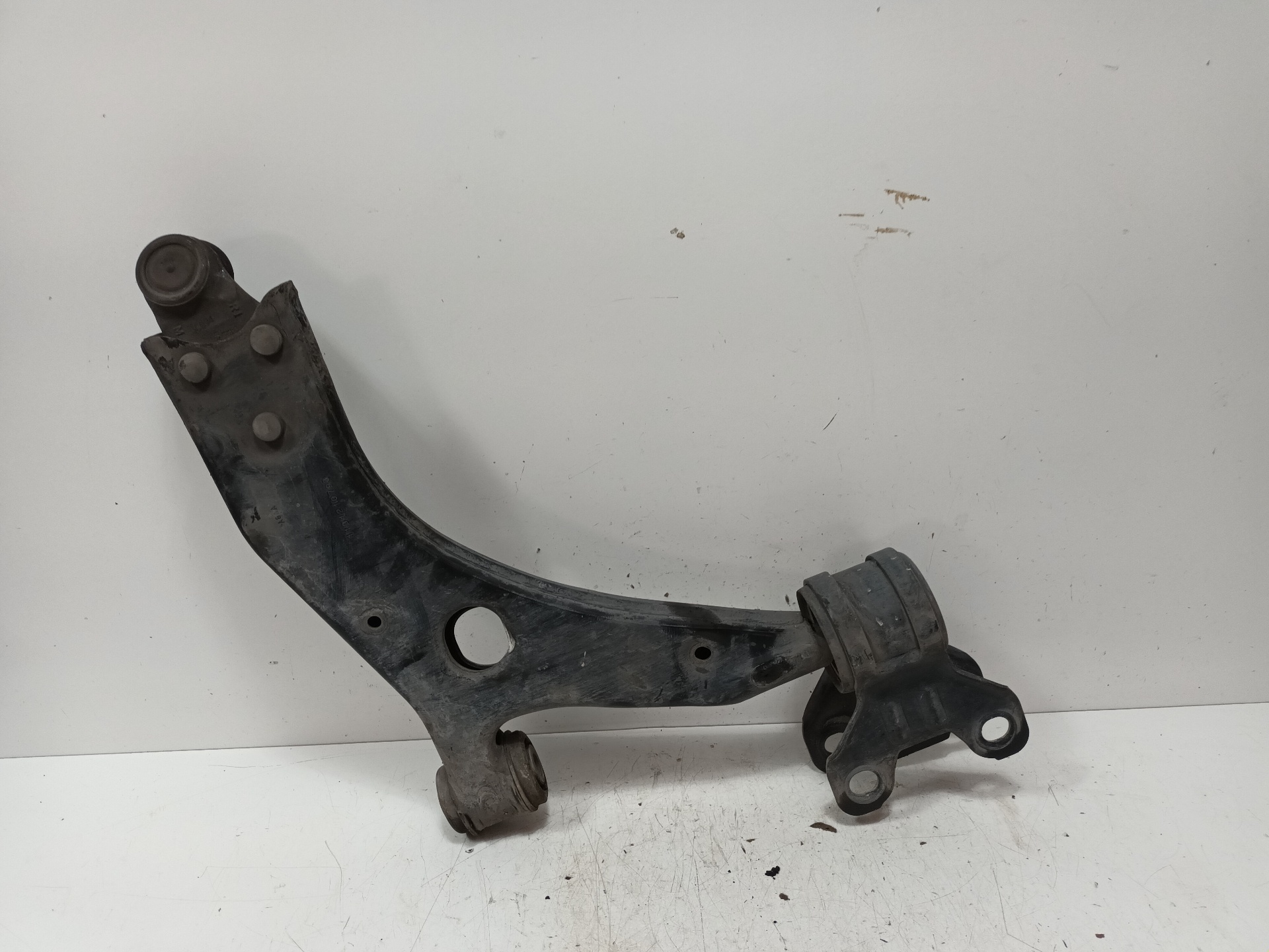 FORD Focus 3 generation (2011-2020) Front Left Arm 1191210793 25283975