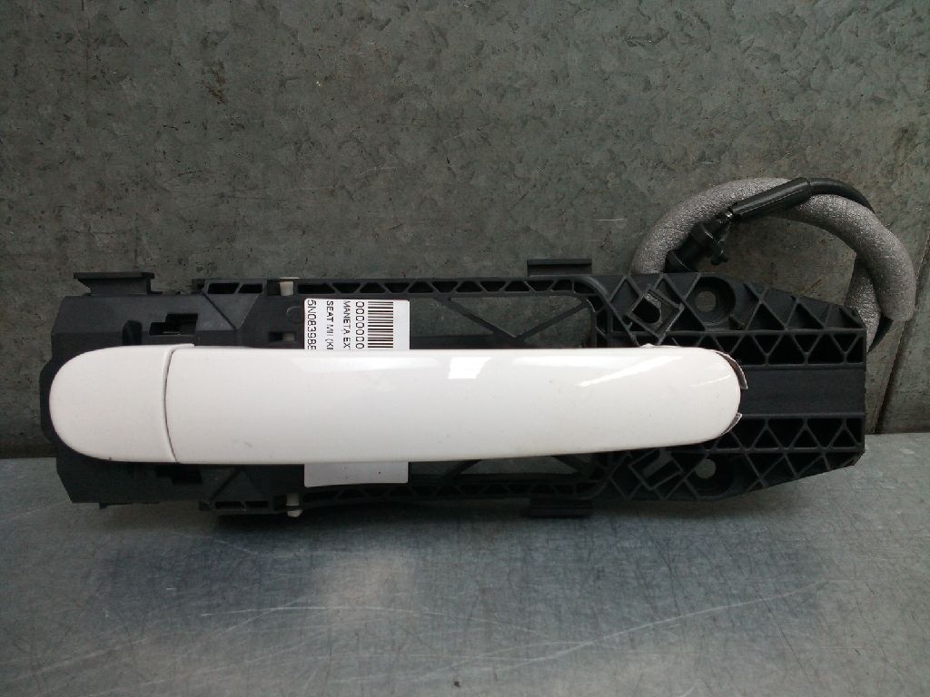 SEAT Mii 1 generation (2011-2023) Наружная ручка задней правой двери 5N0839885H 24079508
