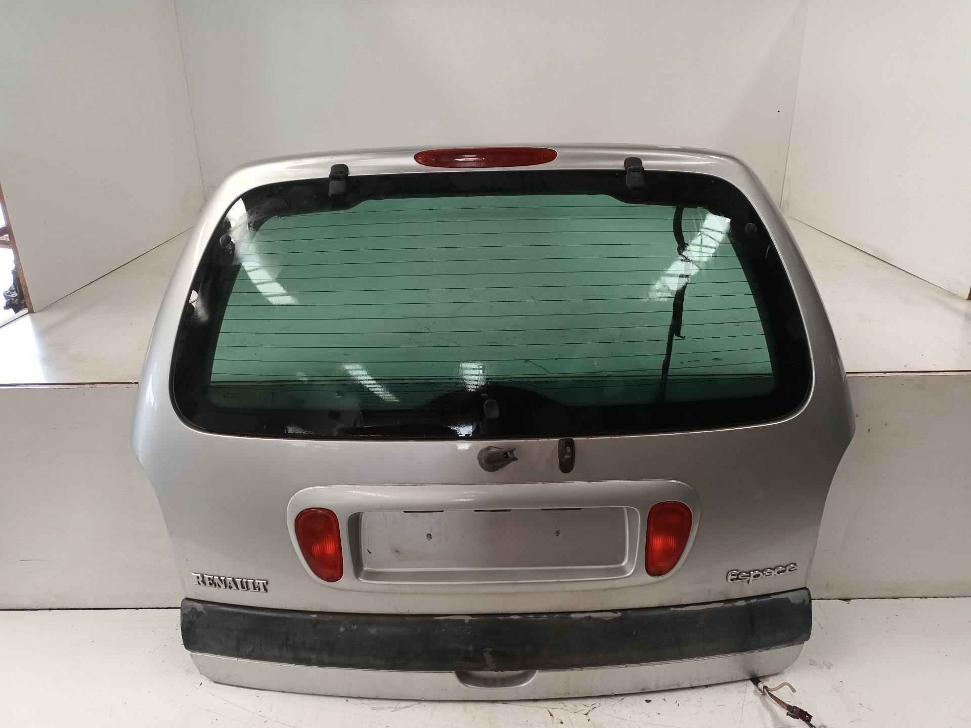 SSANGYONG Rexton Y200 (2001-2007) Крышка багажника 25400283