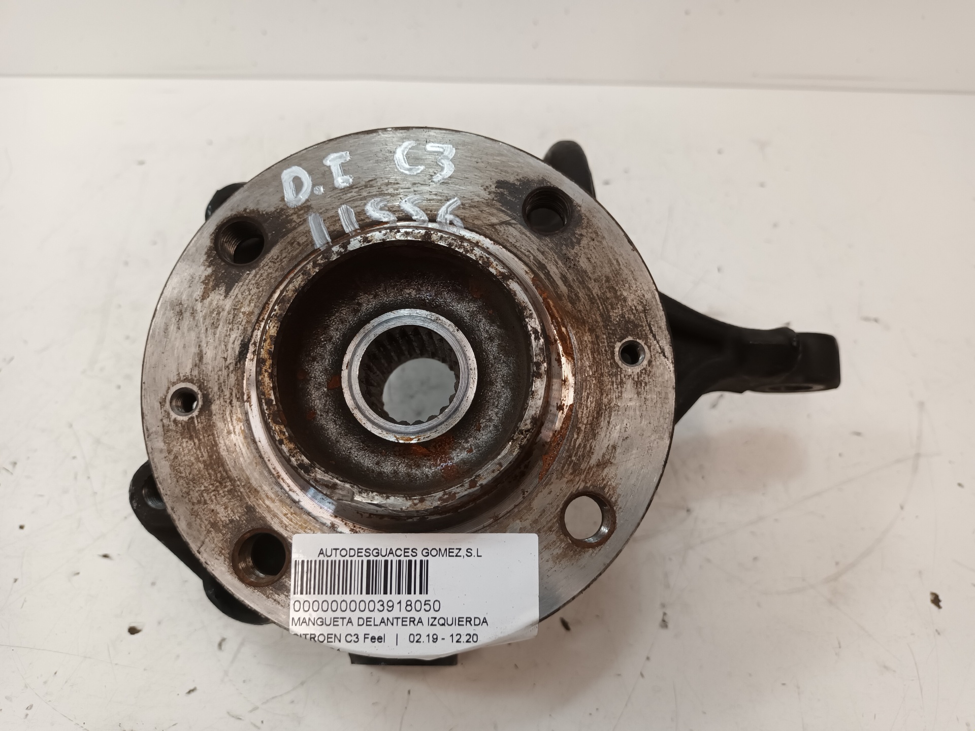 CITROËN C3 1 generation (2002-2010) Front Left Wheel Hub 25390191