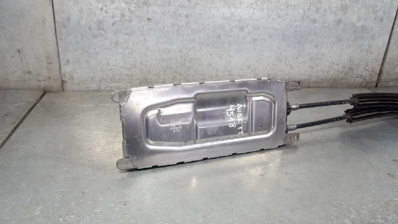 AUDI TT 8J (2006-2014) Pommeau de changement de vitesse 8J0711112B 24058610